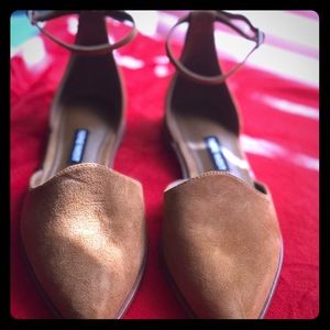 Never worn Nine West Suede shoes